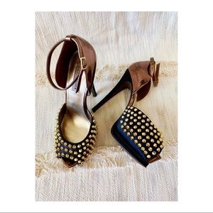 Steve Madden Black Bronze Gold Obstcl-s Platforms